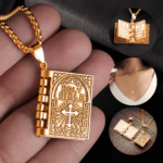 NASZYJNIK Z PISMEM ŚWIĘTYM