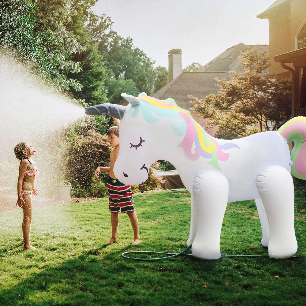 Gigantyczny jednorożec z wodotryskiem - Magic Unicorn®